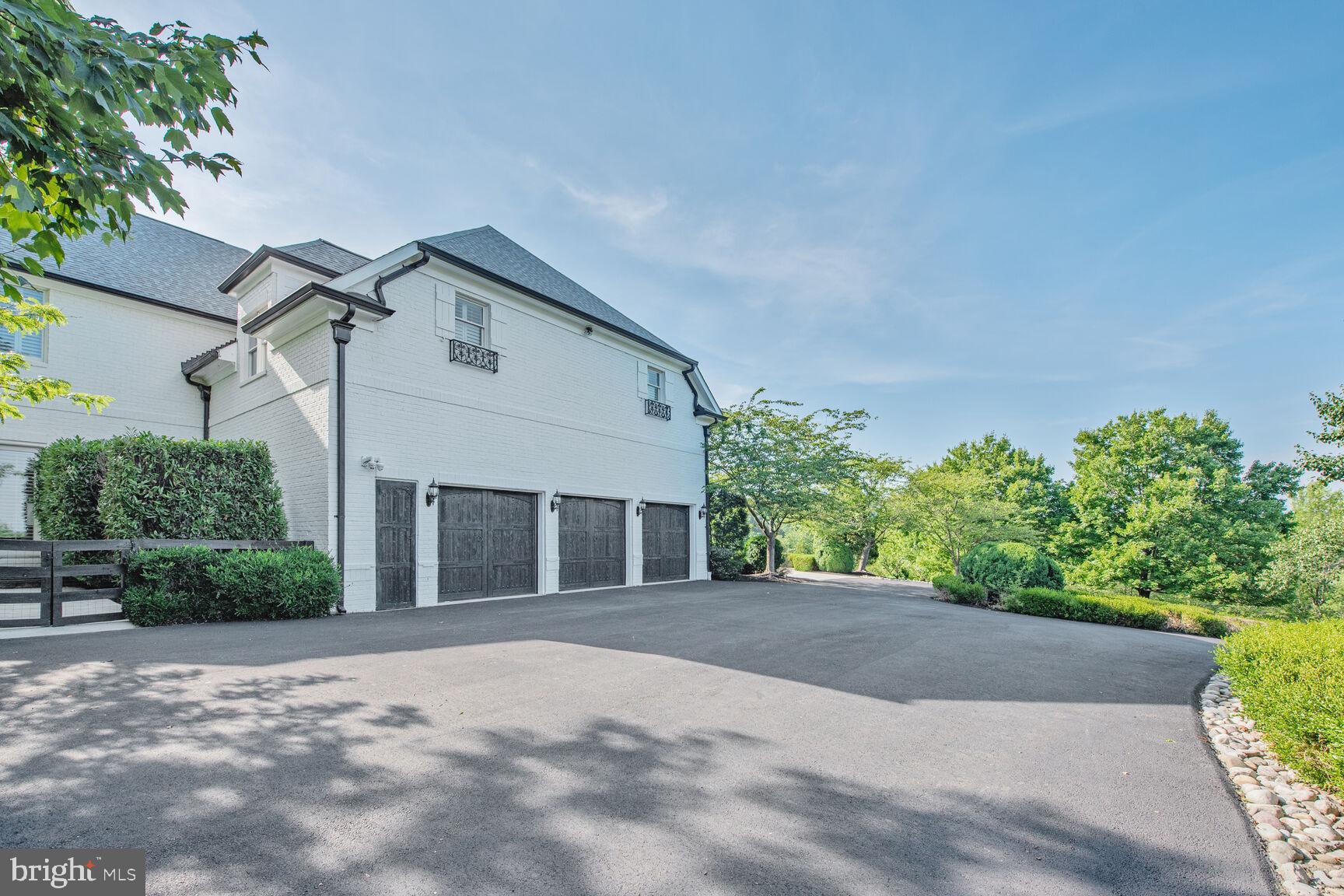 BEACON HILL - Residential