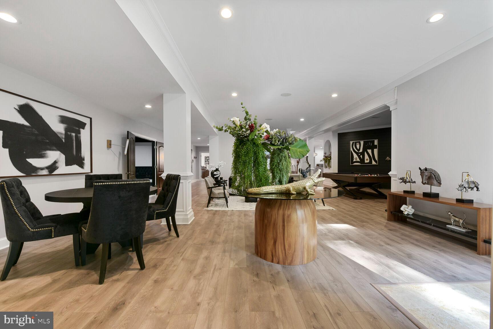 BEACON HILL - Residential