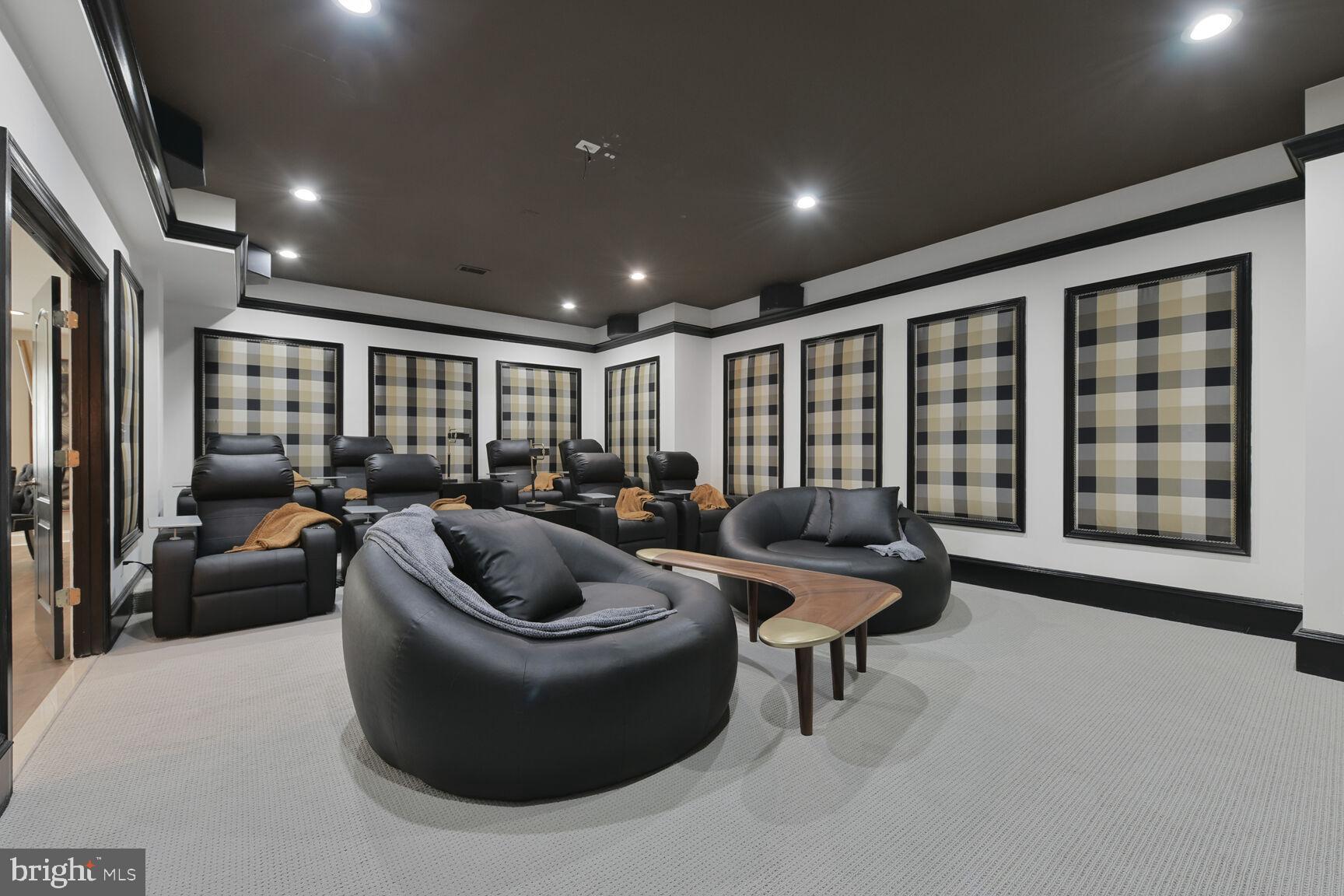 BEACON HILL - Residential