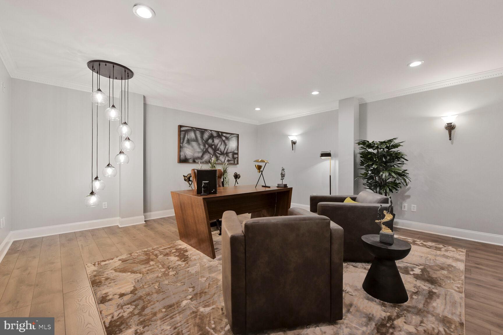 BEACON HILL - Residential