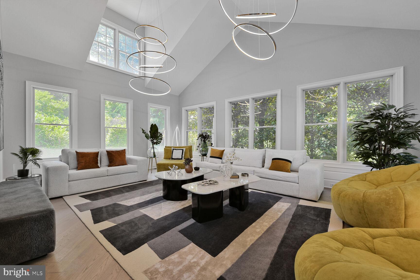 BEACON HILL - Residential