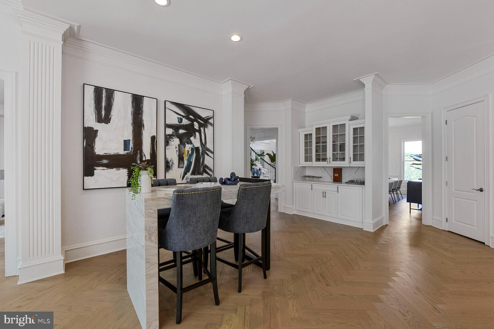 BEACON HILL - Residential