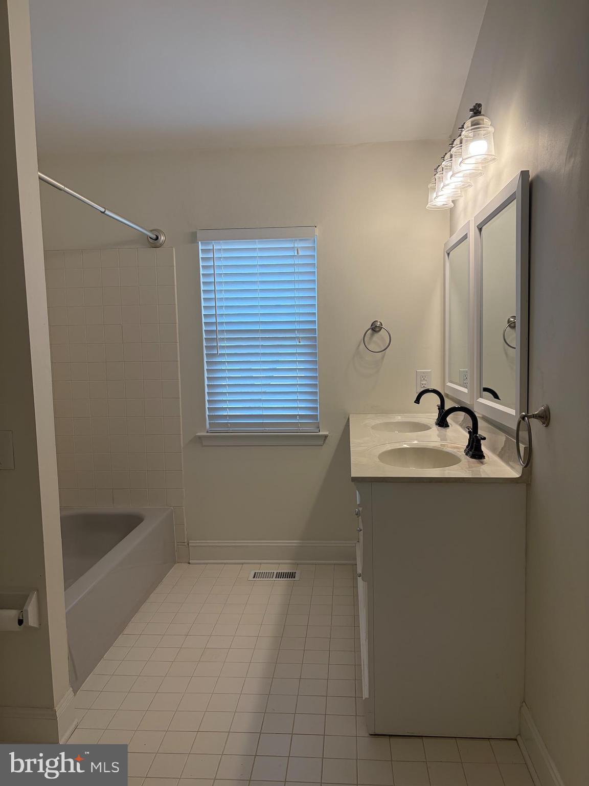 WINDERMERE - Residential