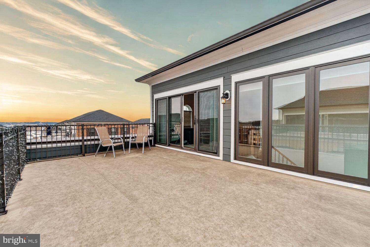 POTOMAC OVERLOOK CONDO - Residential