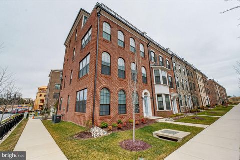 601 HALSEY WAY 513 OXON HILL MD 20745