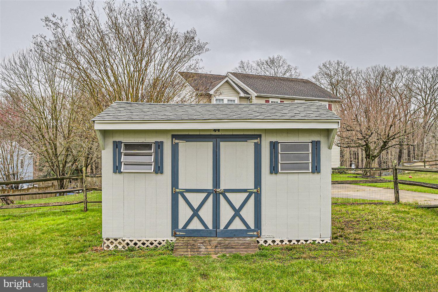 VILLAGE OF BYNUM RUN - Residential