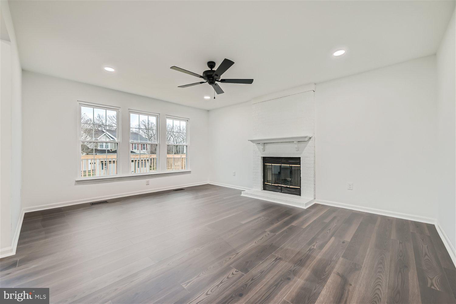 VILLAGE OF BYNUM RUN - Residential