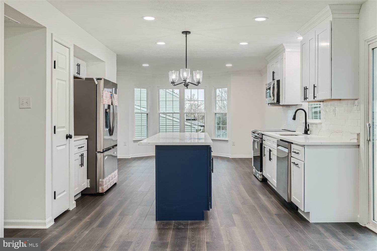 VILLAGE OF BYNUM RUN - Residential