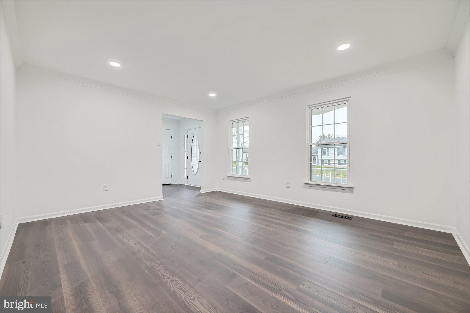 VILLAGE OF BYNUM RUN - Residential