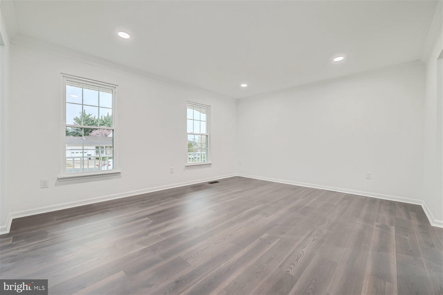 VILLAGE OF BYNUM RUN - Residential