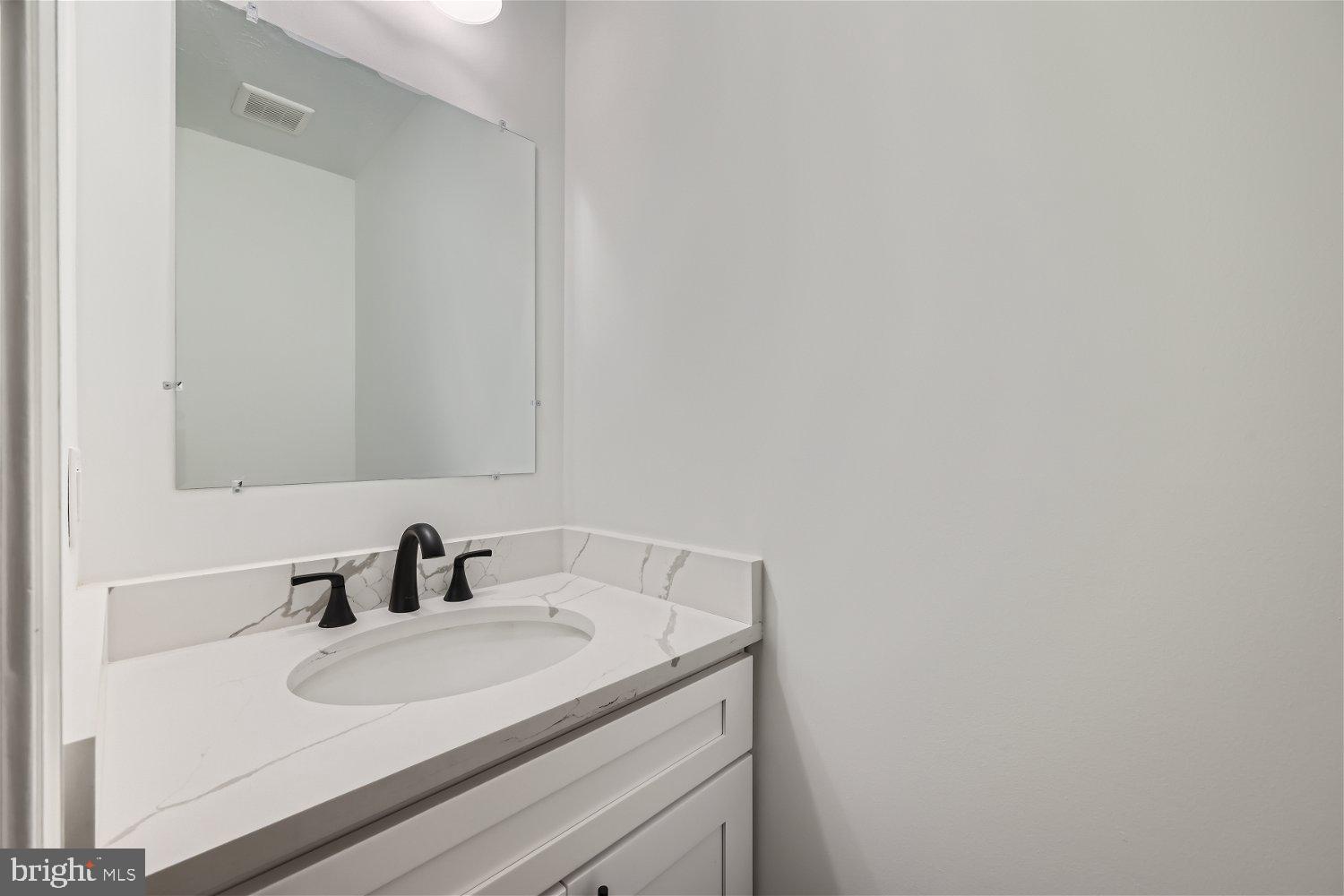 VILLAGE OF BYNUM RUN - Residential