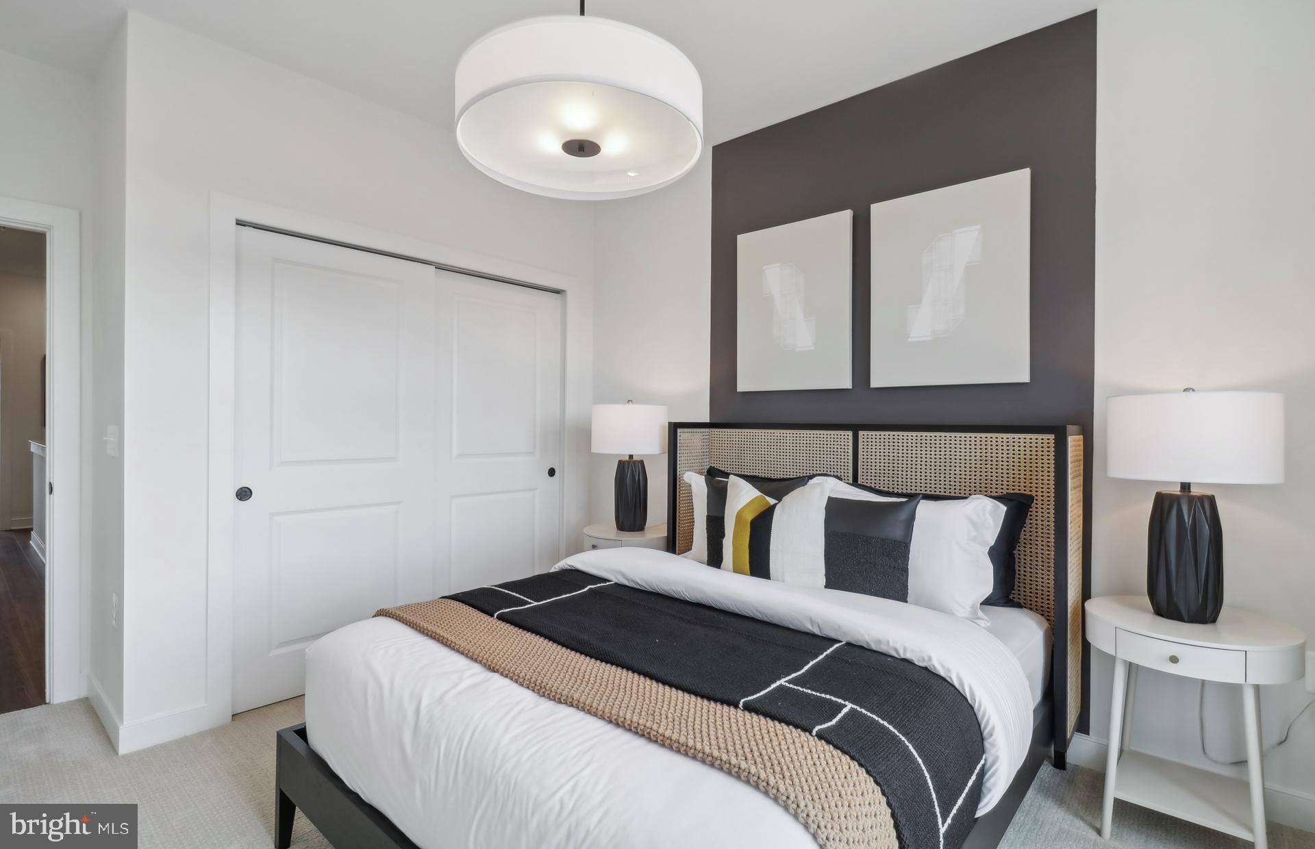 FARMSTEAD DISTRICT - Residential