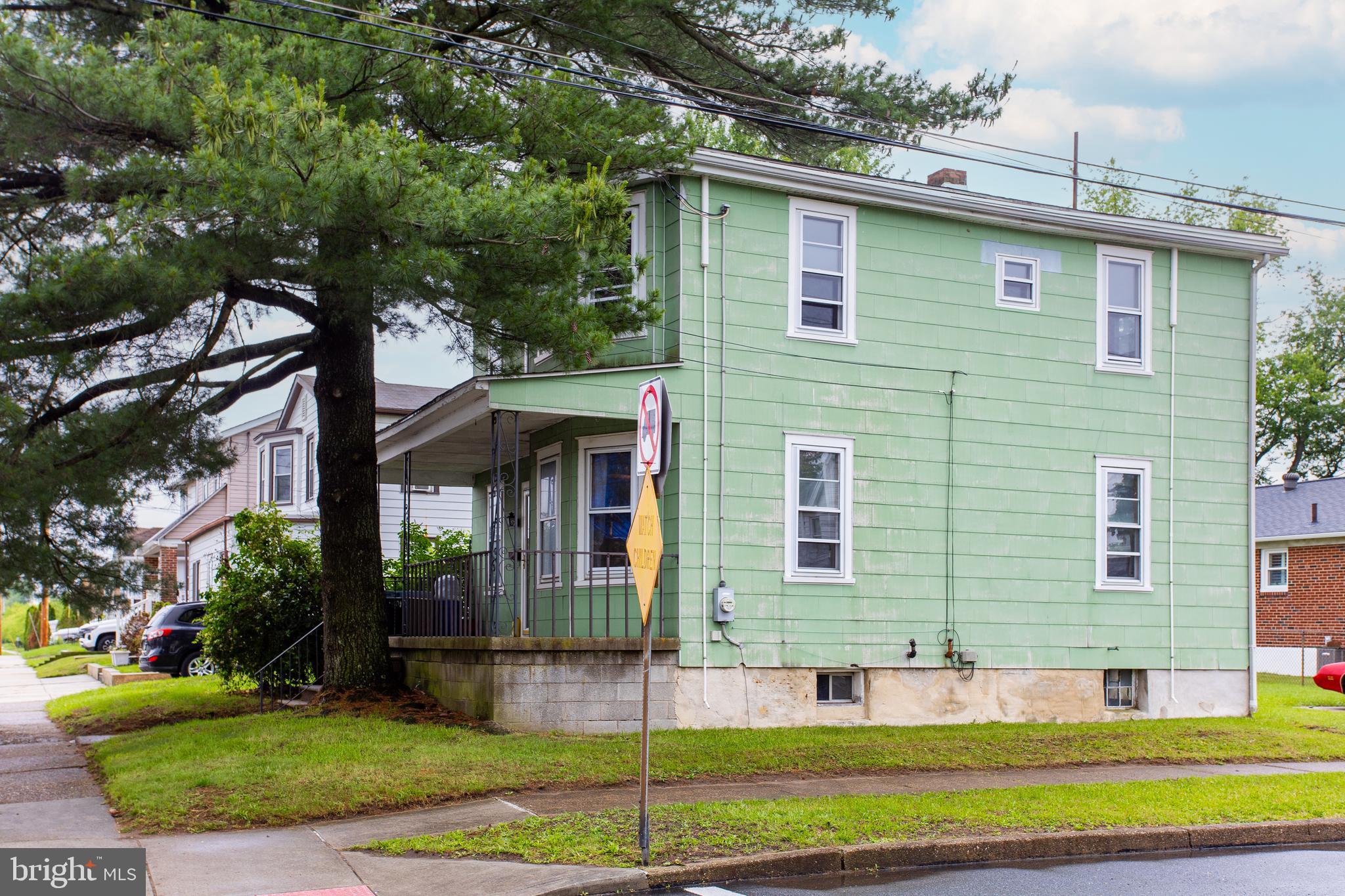 LESTER - Residential
