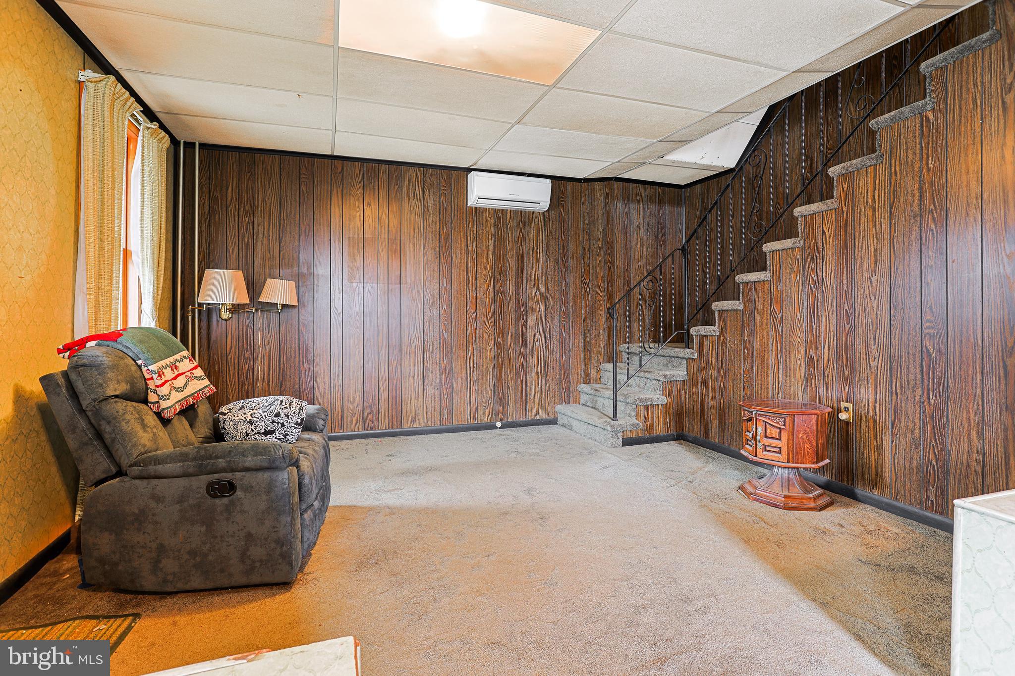 LESTER - Residential