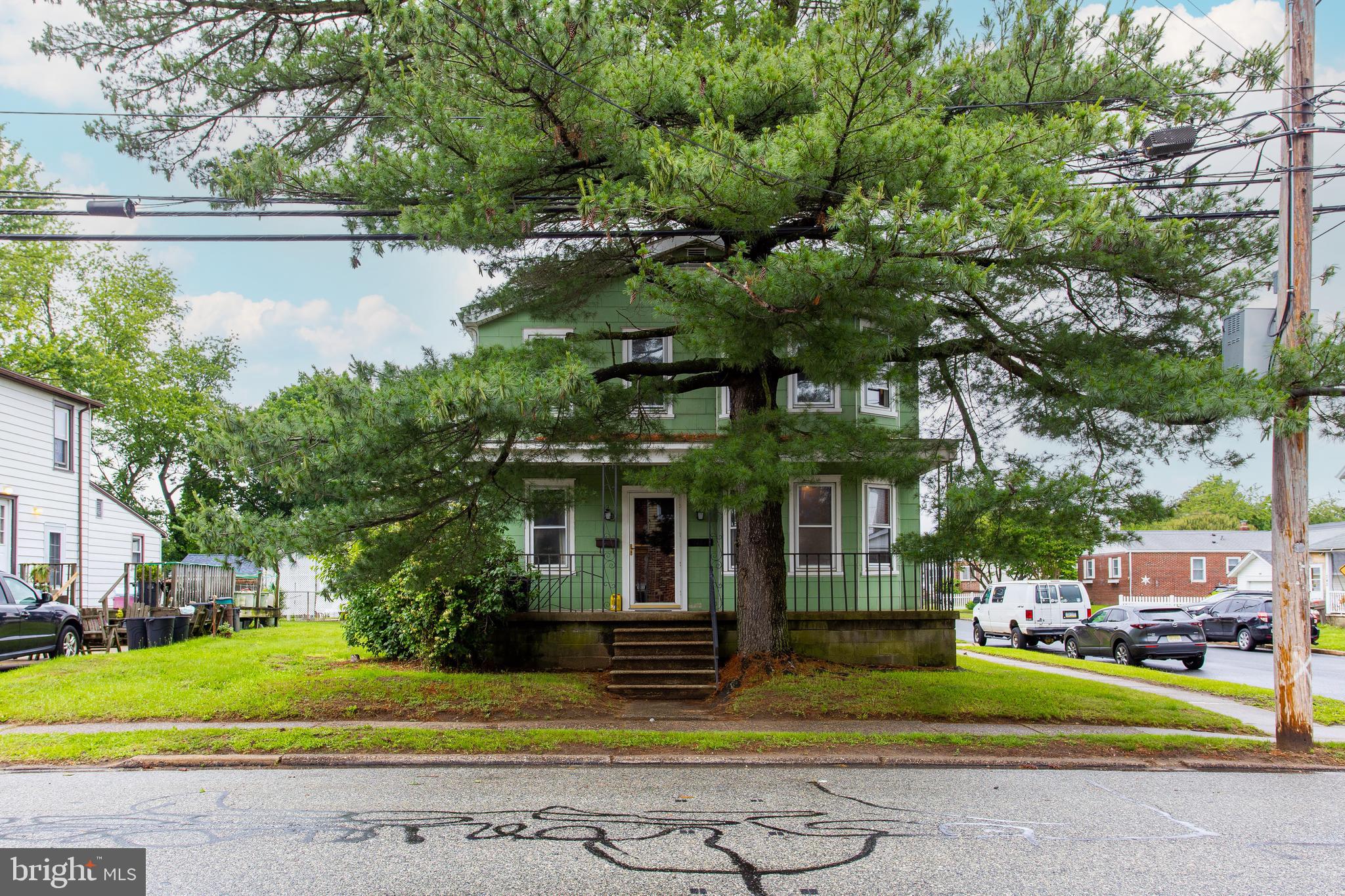 LESTER - Residential