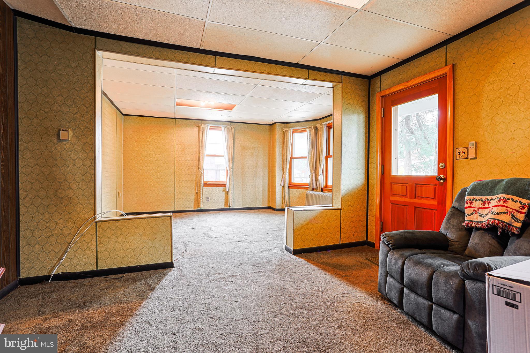 LESTER - Residential
