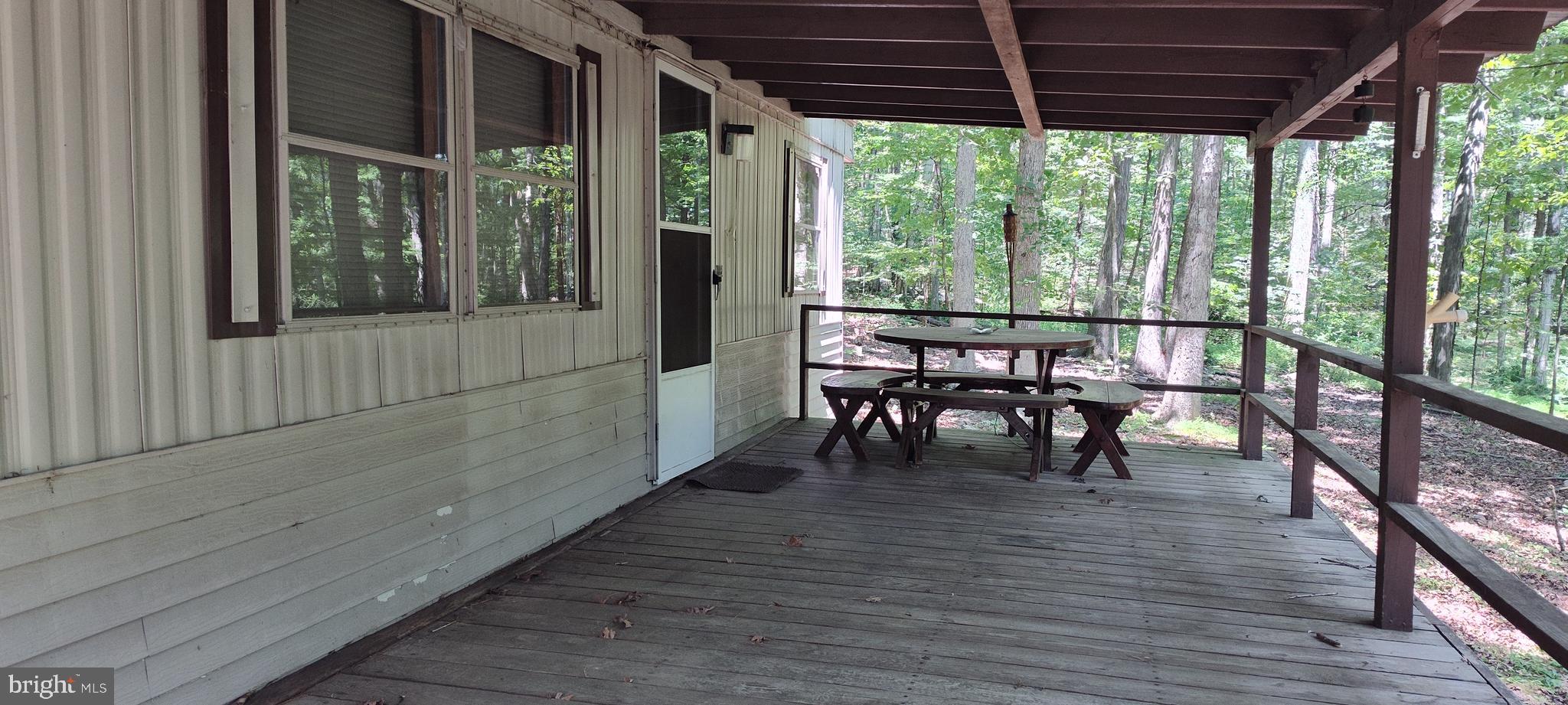 88 FARM HOUSE LN