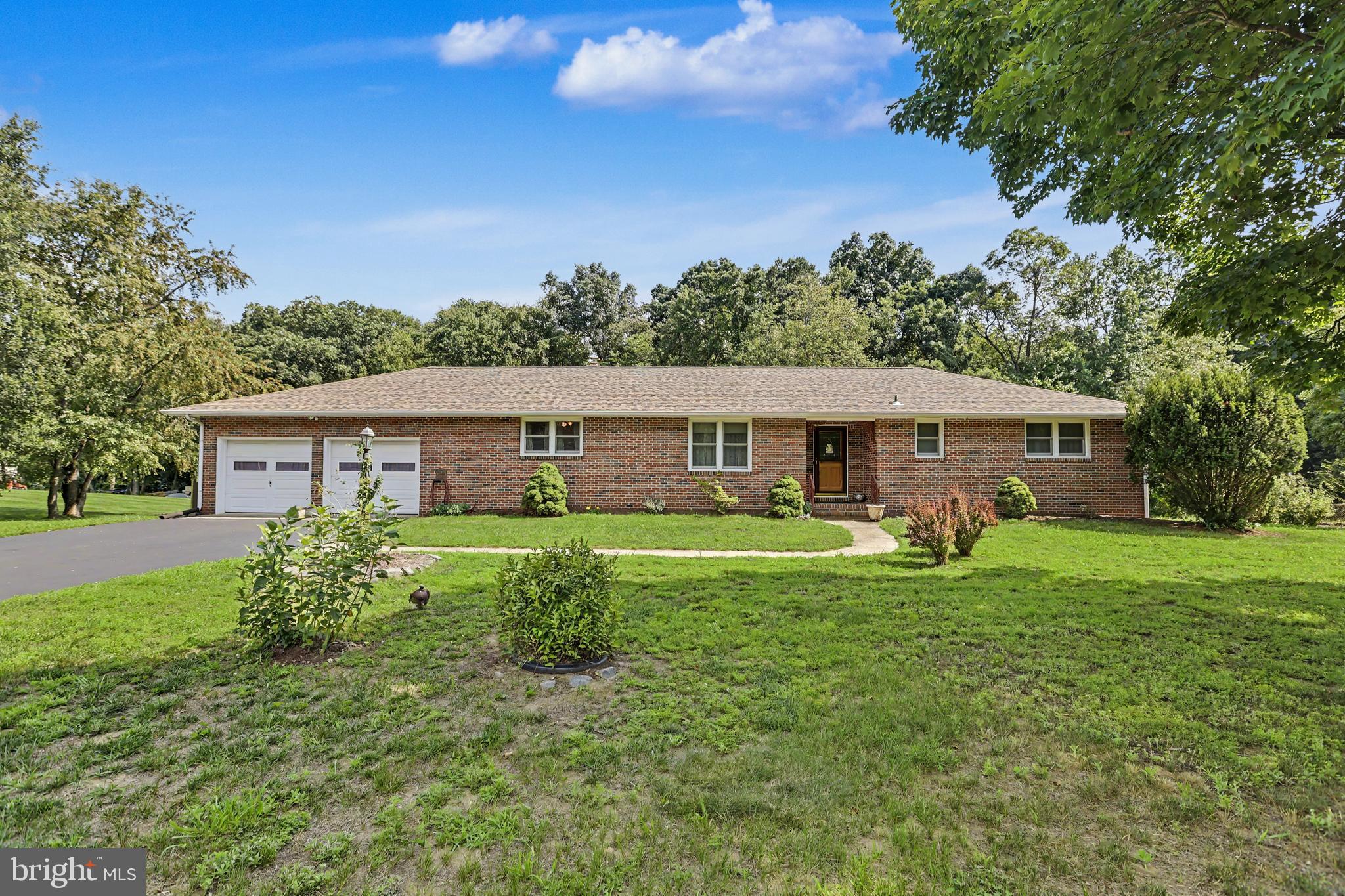 2048 BUSTLETON ROAD