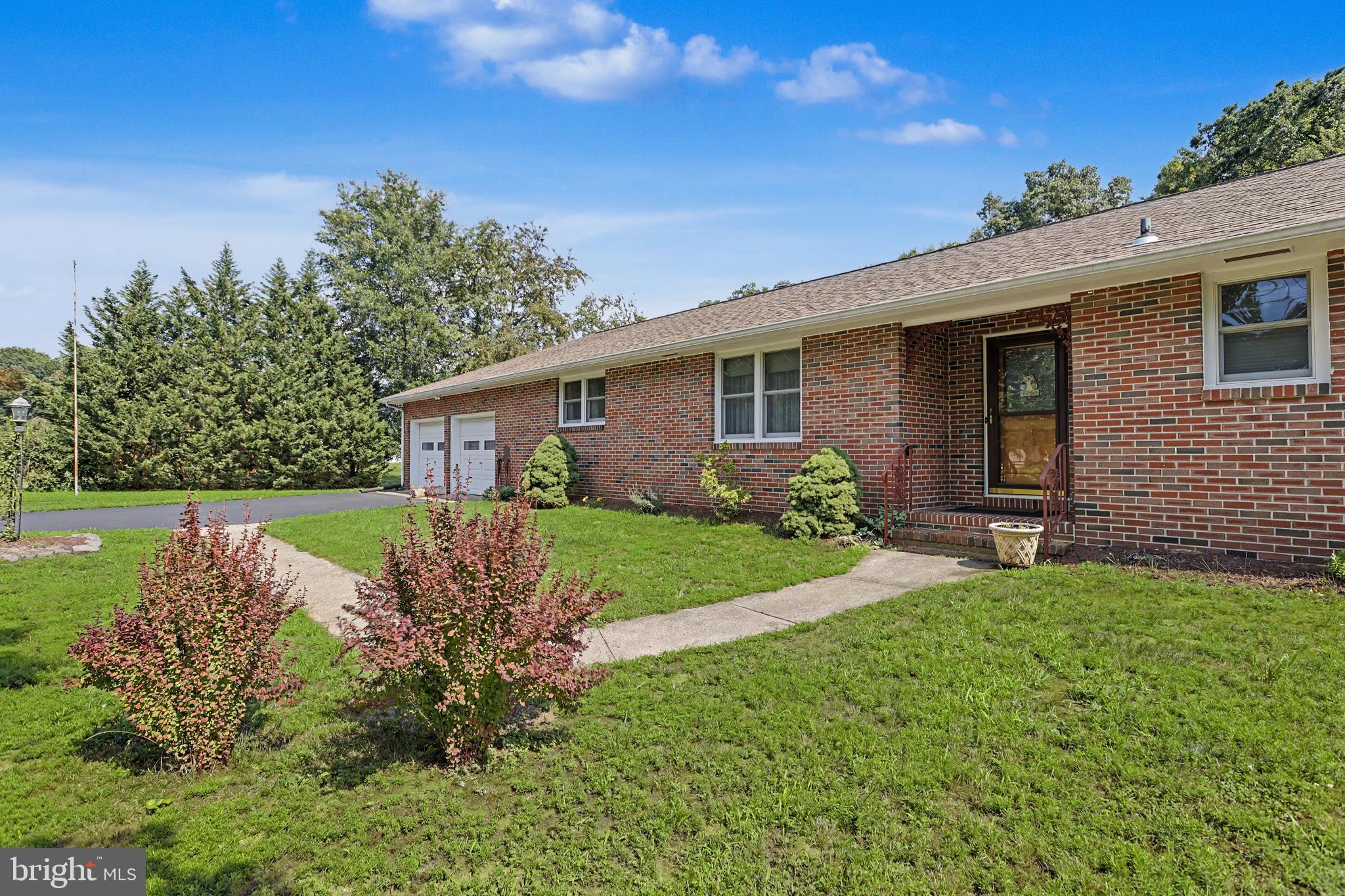 2048 BUSTLETON ROAD