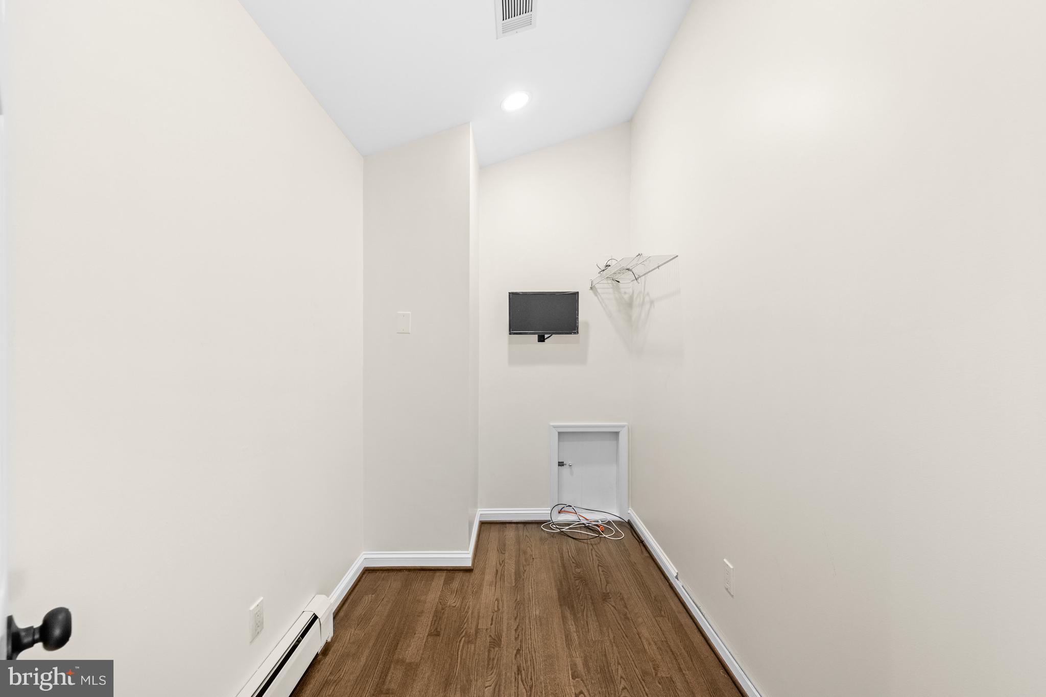 OLNEY ACRES - Residential