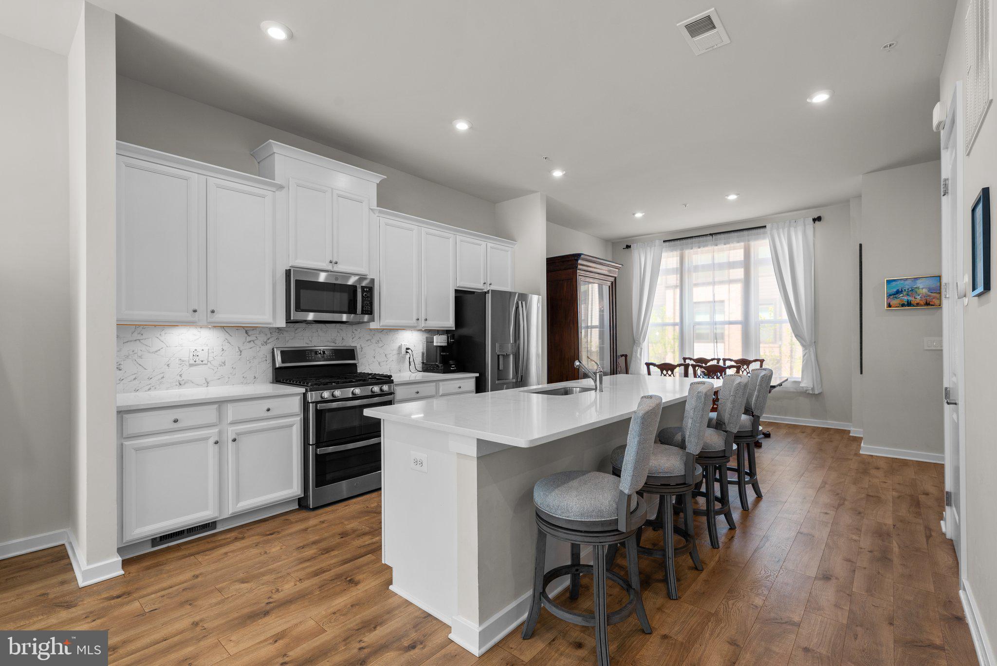 WESTSIDE AT SHADY GROVE - Residential