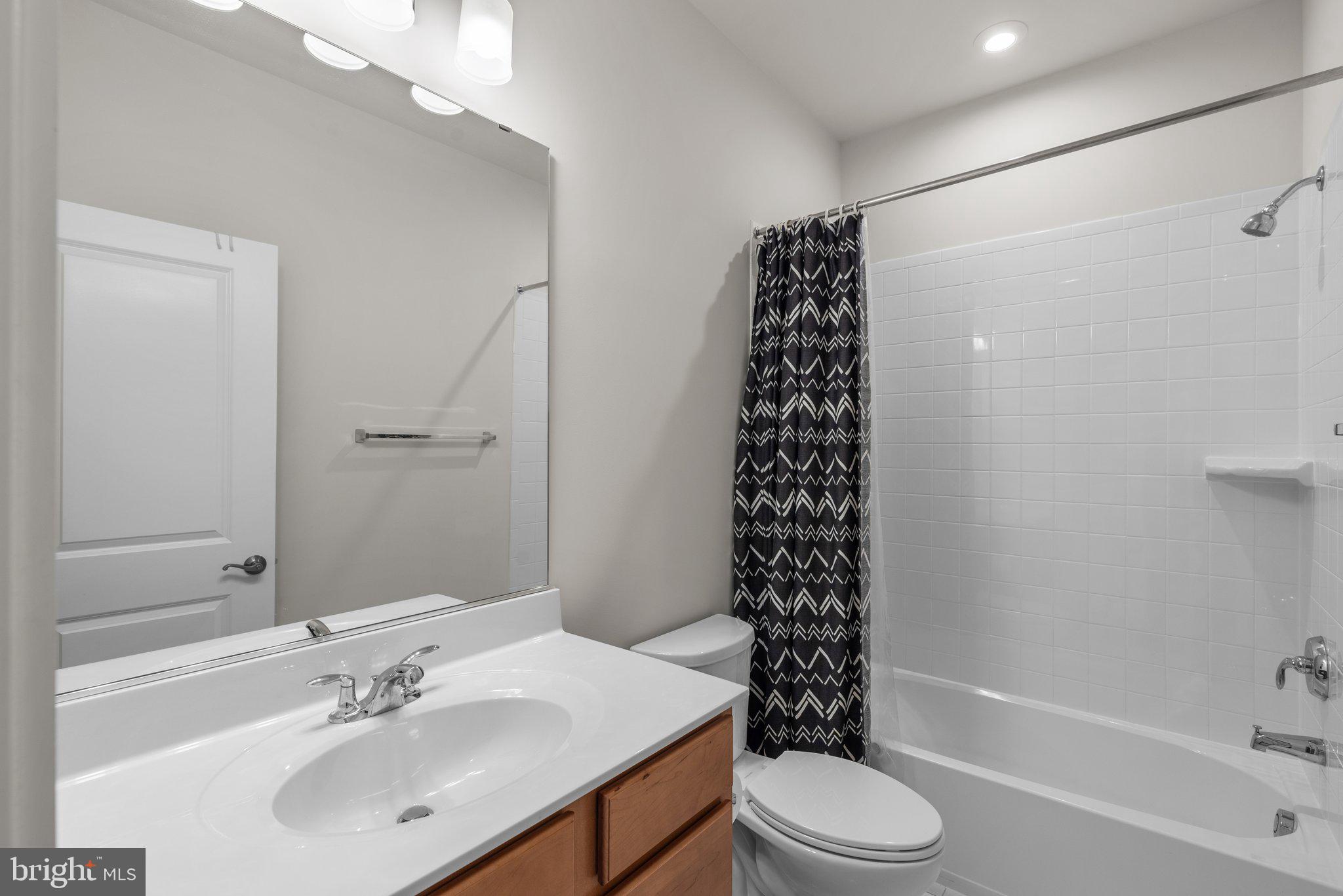 WESTSIDE AT SHADY GROVE - Residential