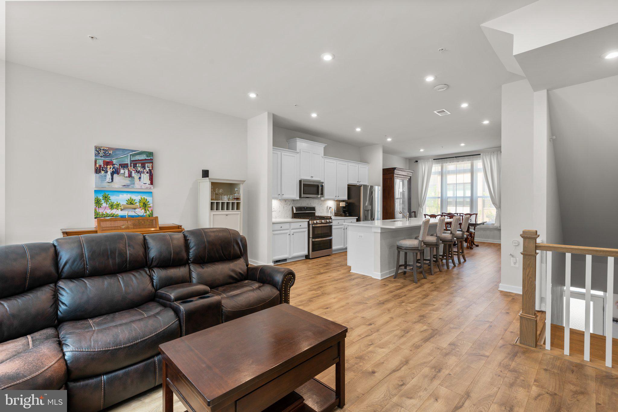 WESTSIDE AT SHADY GROVE - Residential