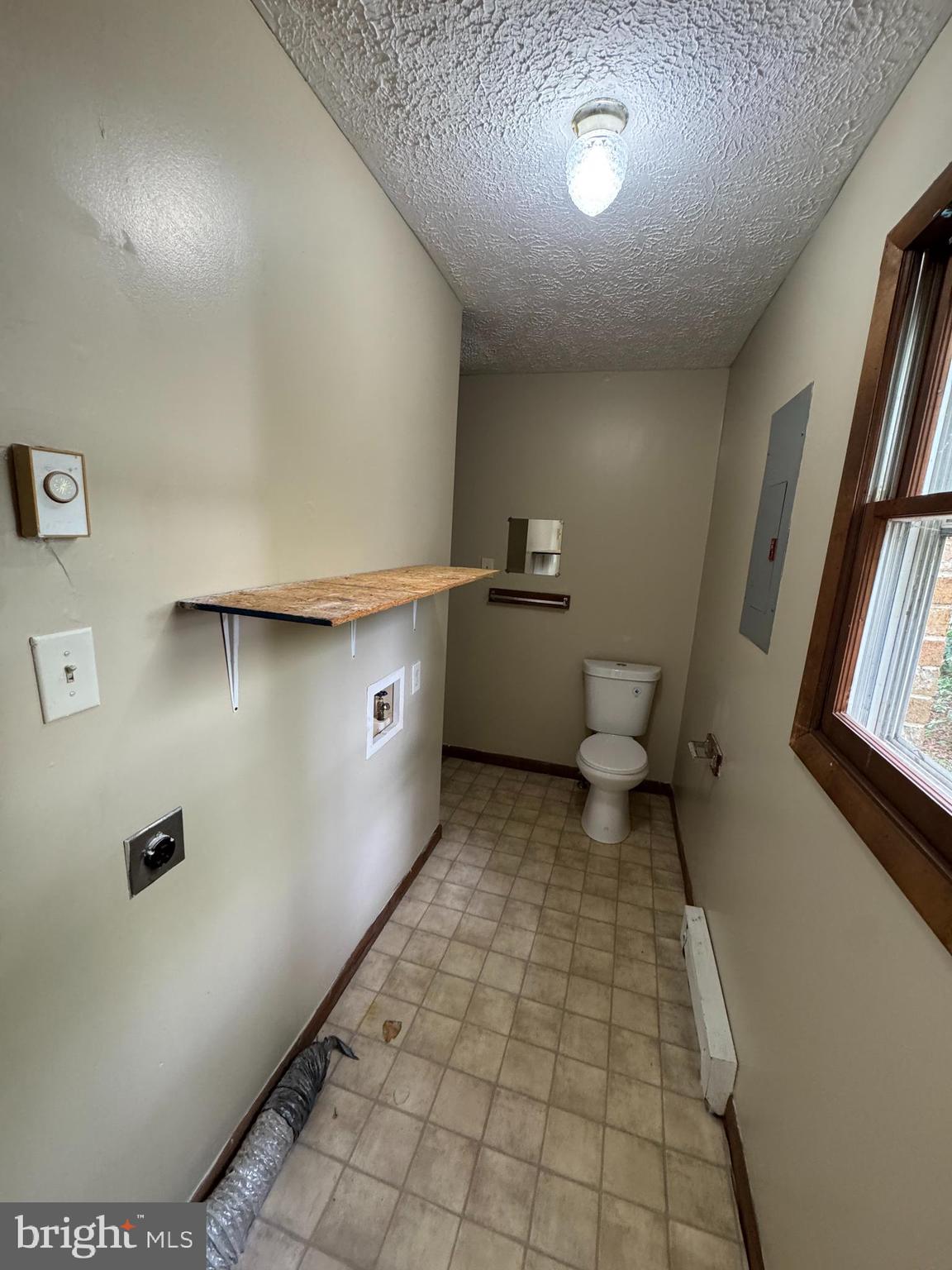 BACK CREEK - Residential Lease