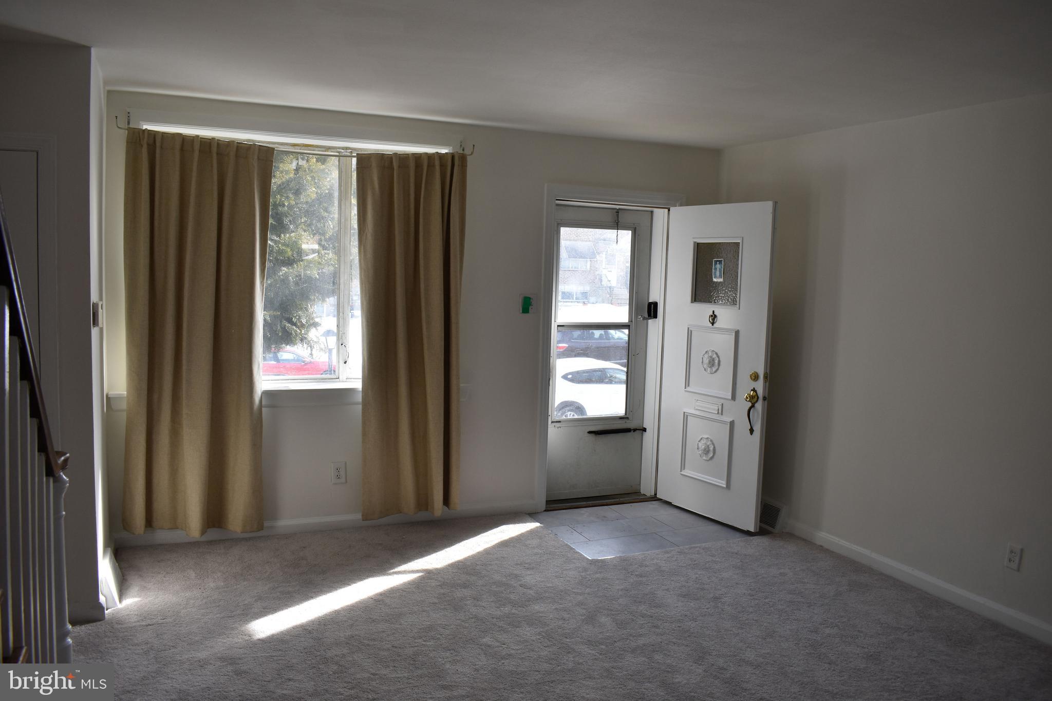 MAYFAIR - Residential