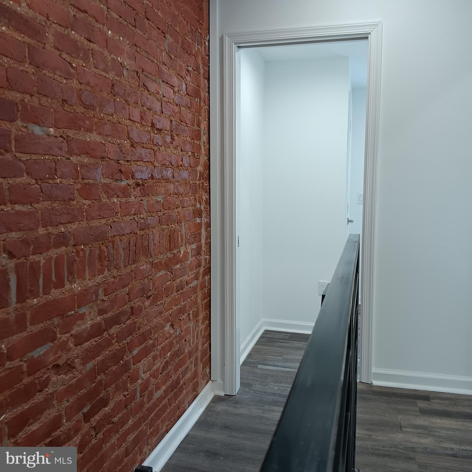 NORRIS SQUARE - Residential Lease