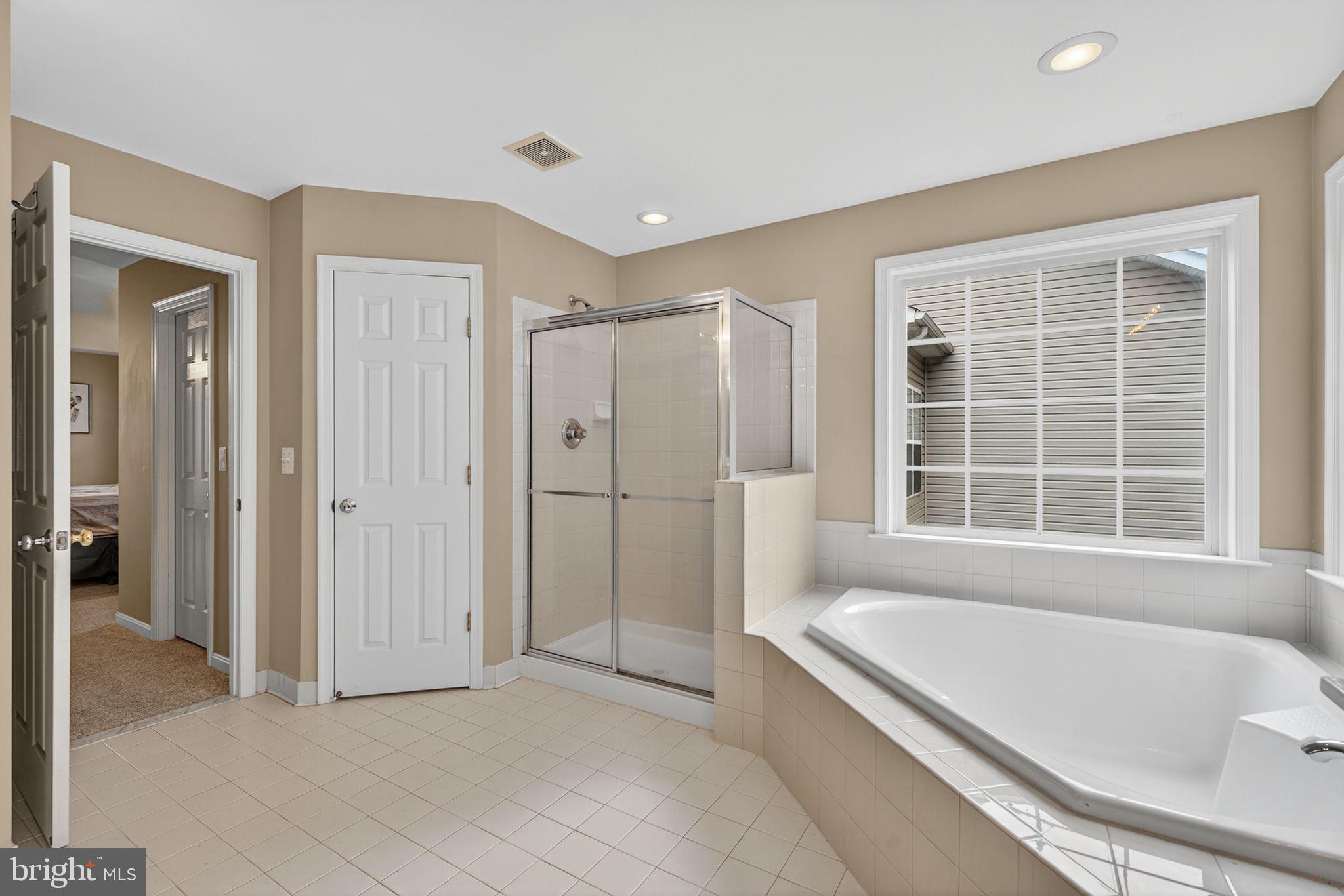 HOPEWELLS LANDING - Residential