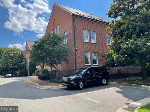 Photo of 4232 King Street, ALEXANDRIA, VA 22302 (MLS # VAAX2065662)