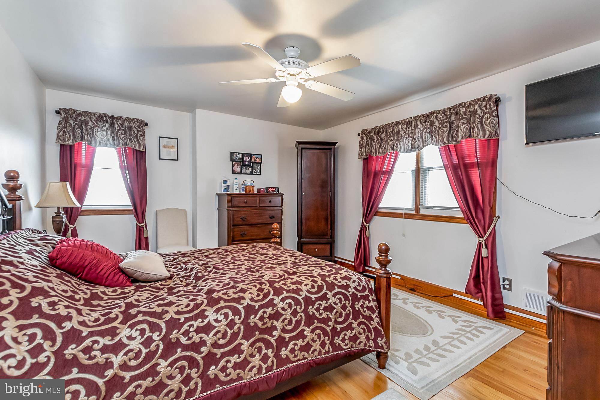 PARKVILLE - Residential