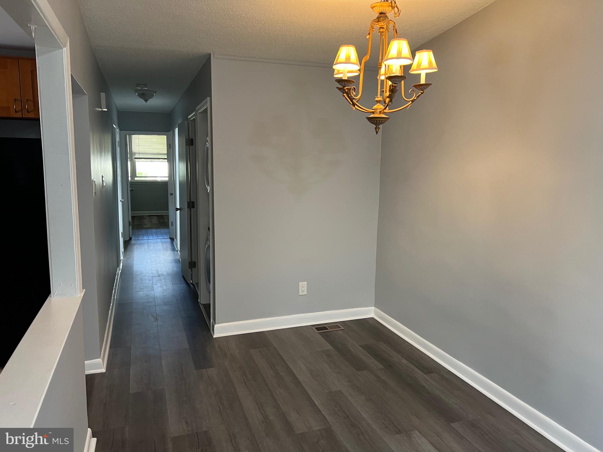 SOMERTON - Residential