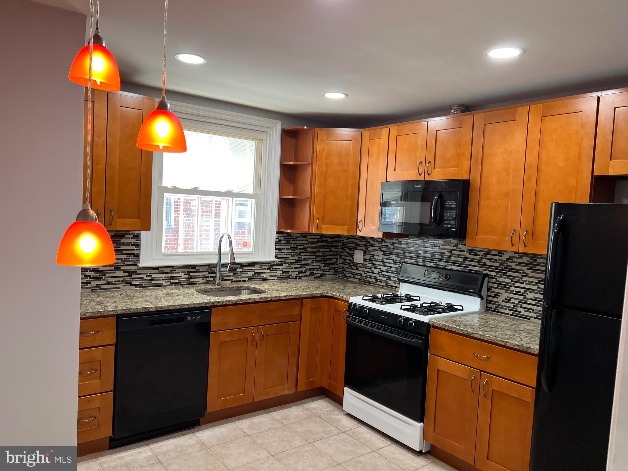 SOMERTON - Residential