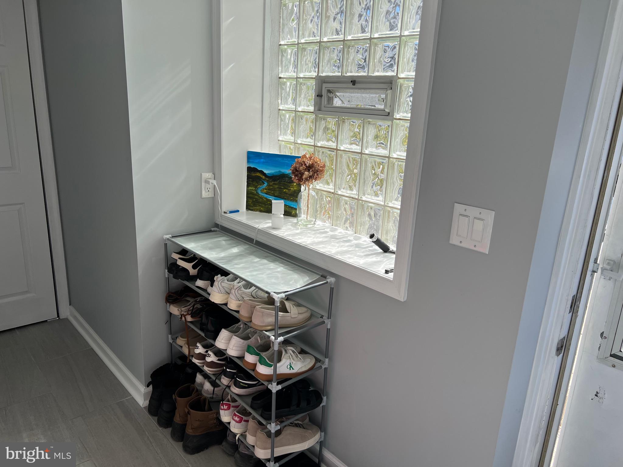 SOMERTON - Residential