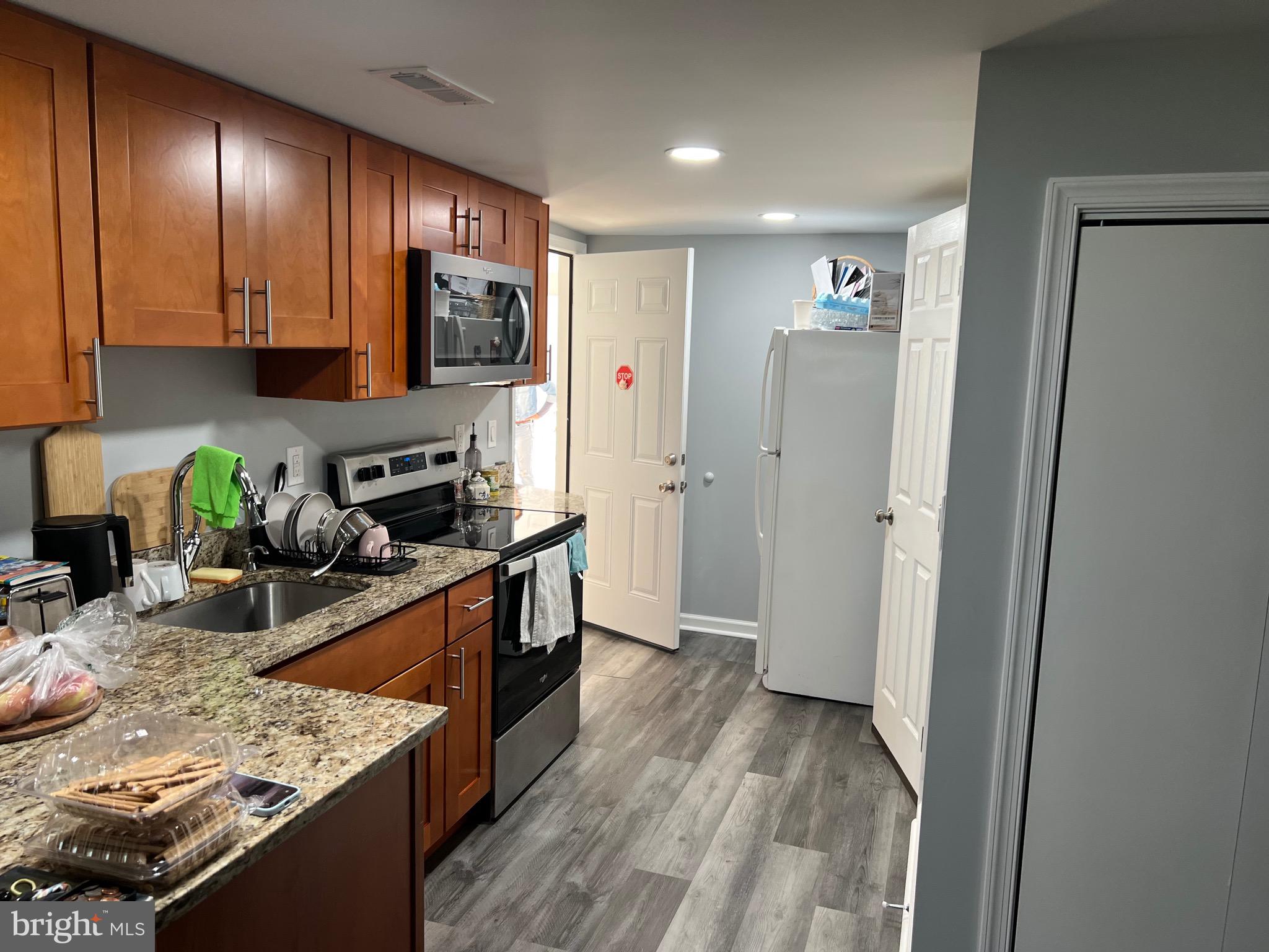 SOMERTON - Residential