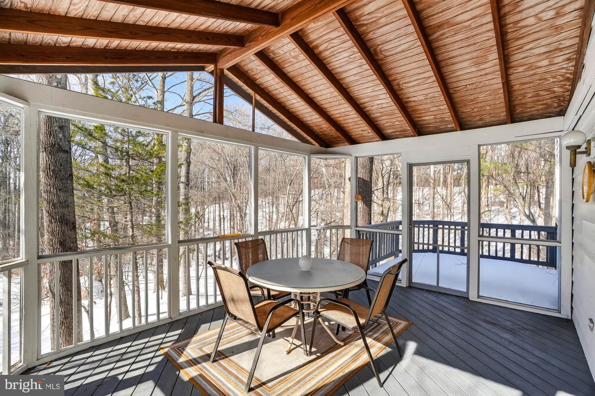 VILLAGE OF HICKORY RIDGE - Residential