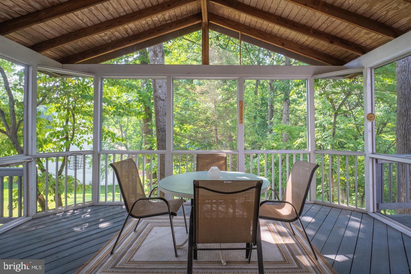 VILLAGE OF HICKORY RIDGE - Residential