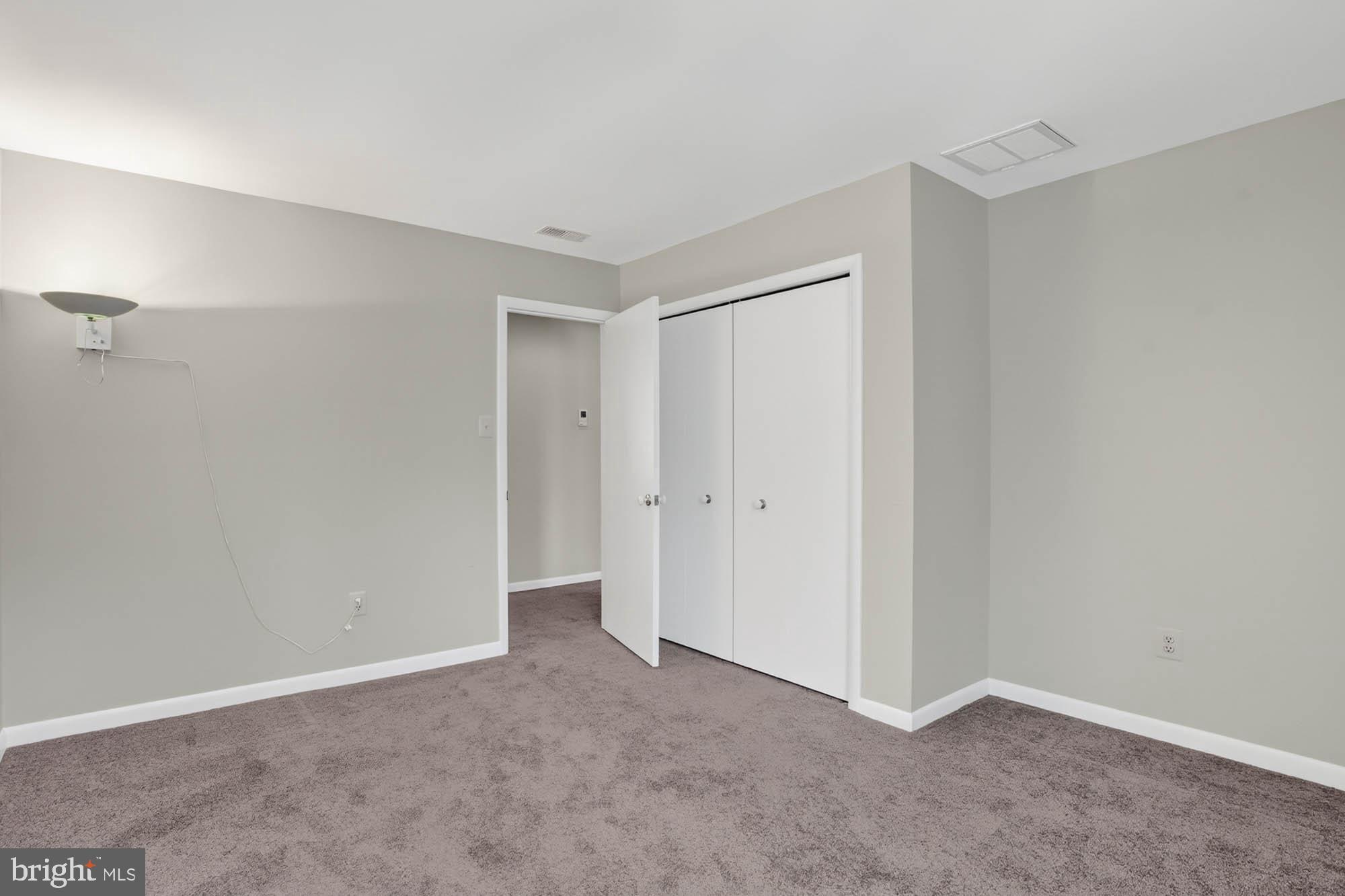 VILLAGE OF HICKORY RIDGE - Residential