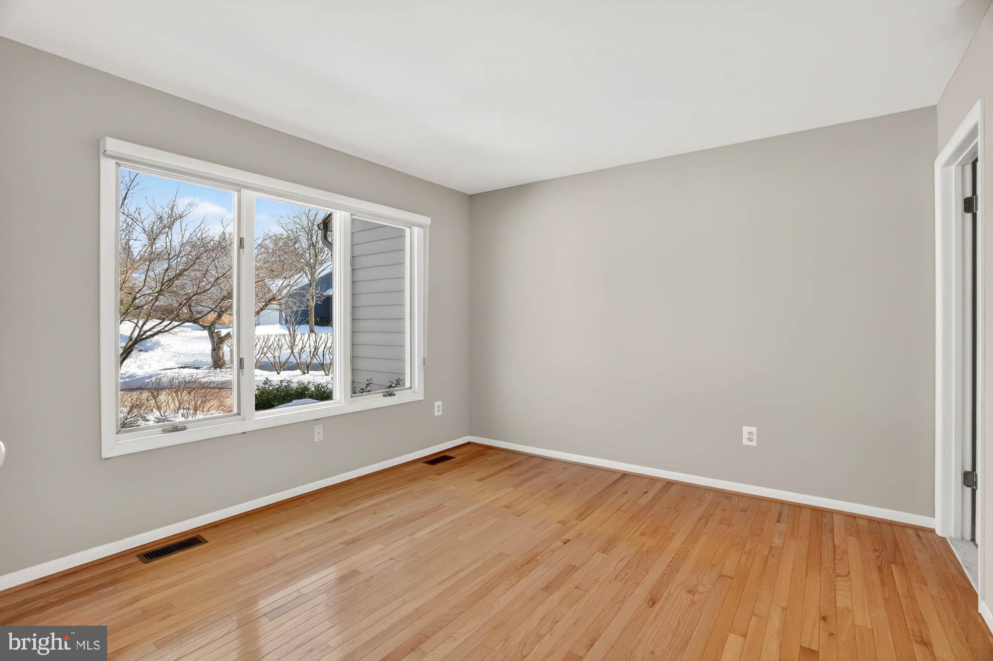 VILLAGE OF HICKORY RIDGE - Residential