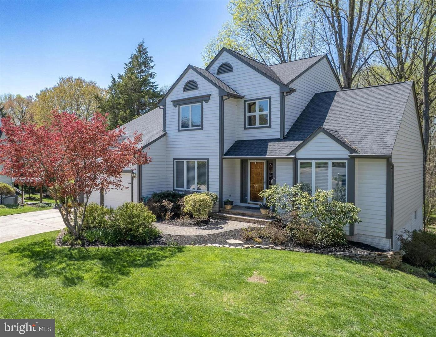 VILLAGE OF HICKORY RIDGE - Residential