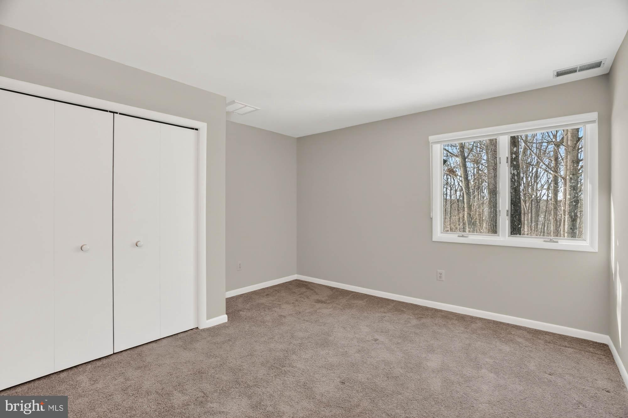 VILLAGE OF HICKORY RIDGE - Residential