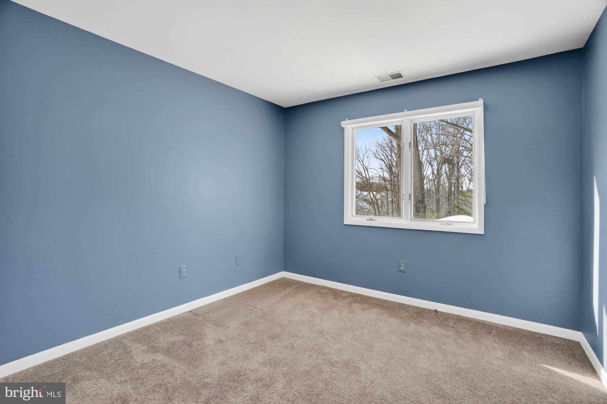 VILLAGE OF HICKORY RIDGE - Residential