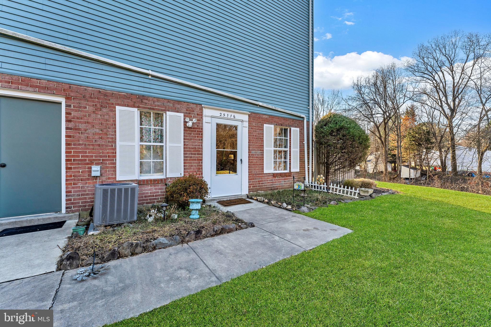 GREEN HILLS - Residential