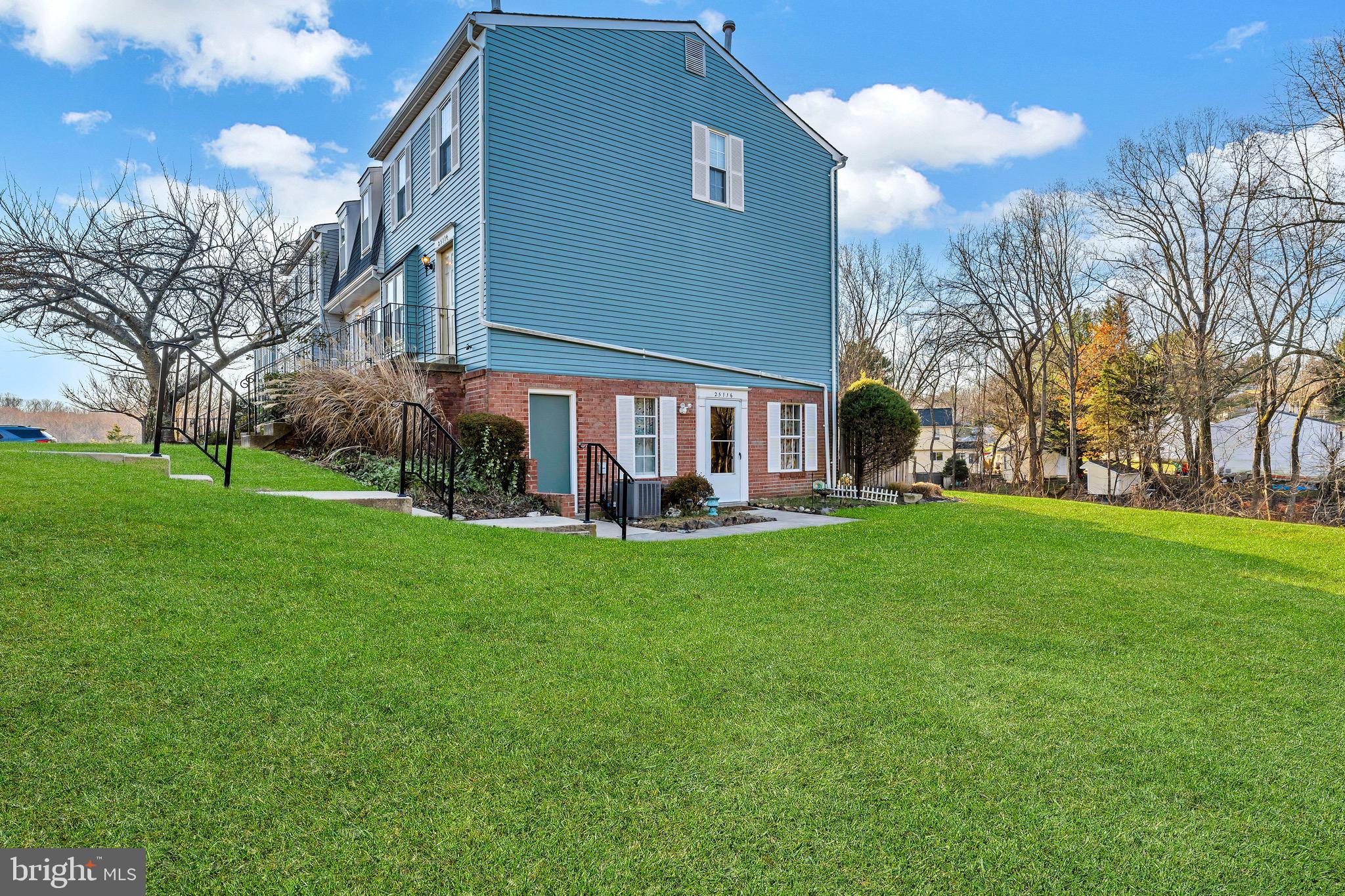 GREEN HILLS - Residential