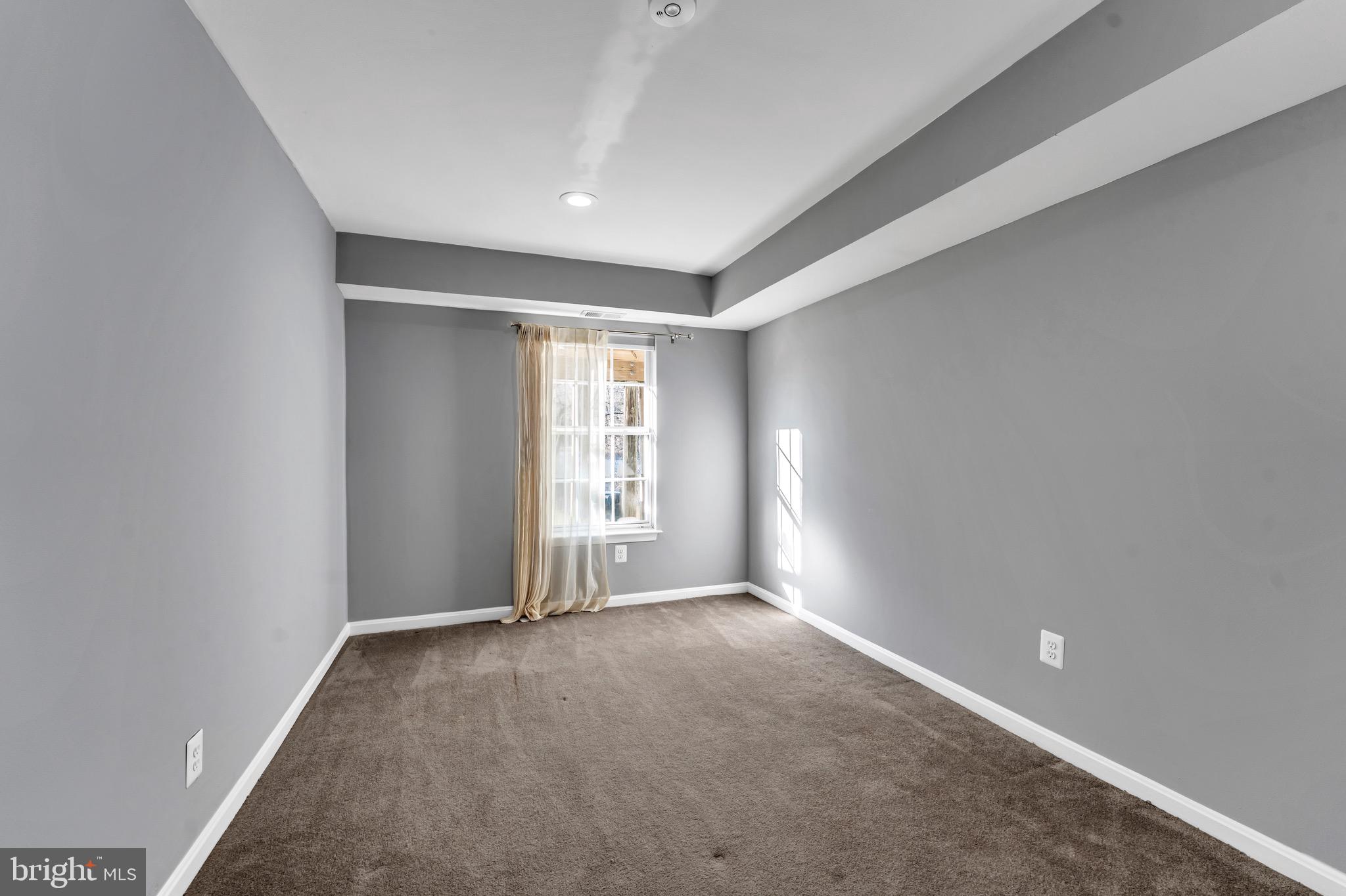 GREEN HILLS - Residential