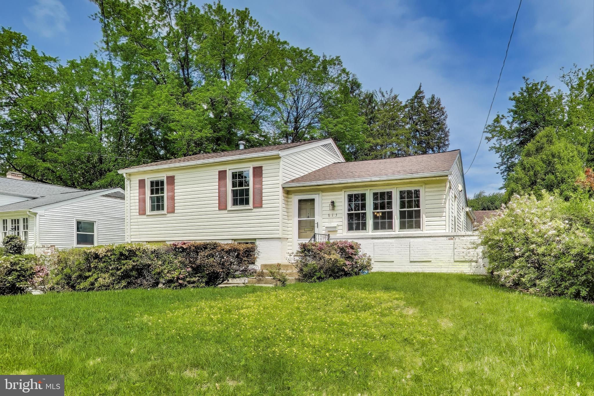 613 EDMONSTON DRIVE