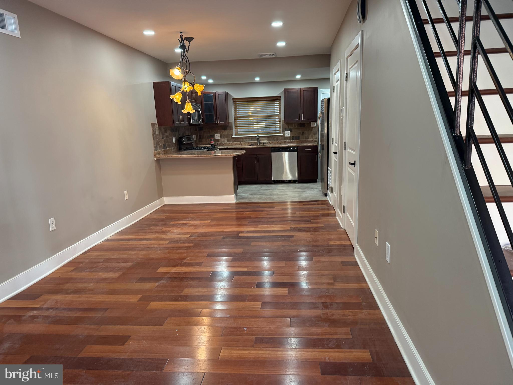 1730 S ORIANNA STREET