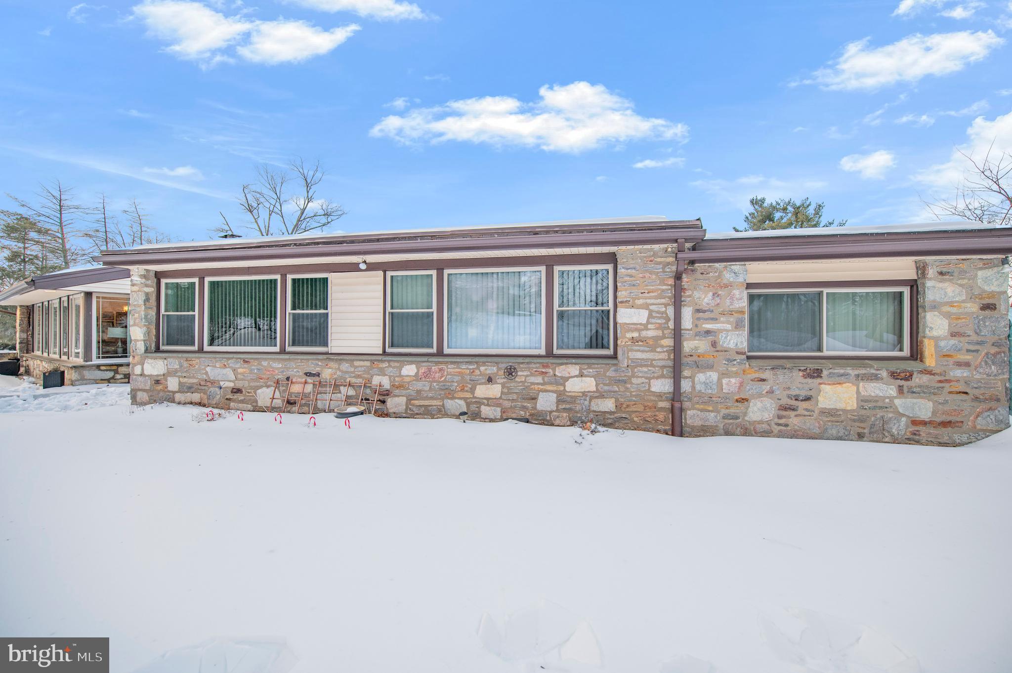 ROWLAND PARK - Residential